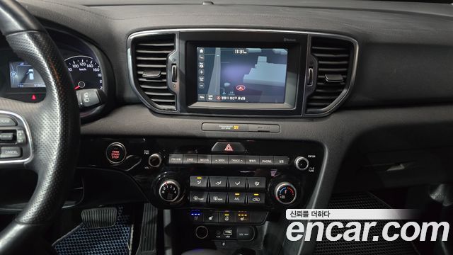 Kia Sportage 2016 — photo 14