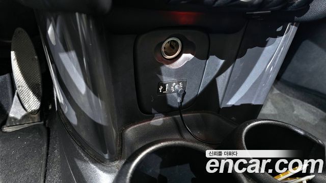 Mini Cooper 2018 — photo 18