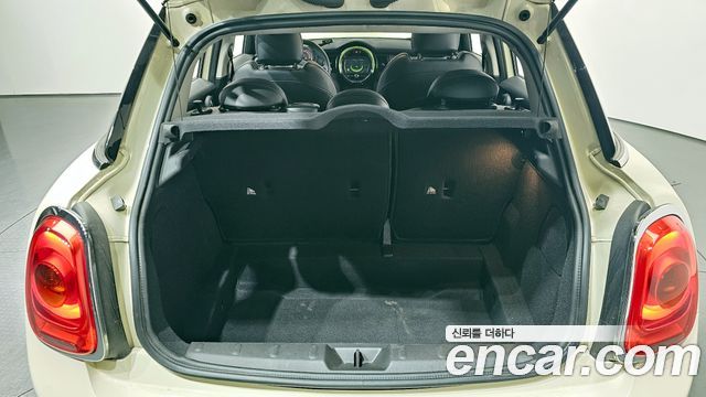 Mini Cooper 2018 — photo 20