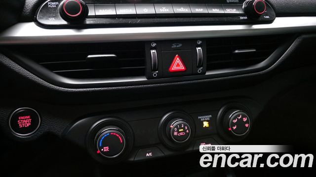 Kia K3 2019 — photo 16