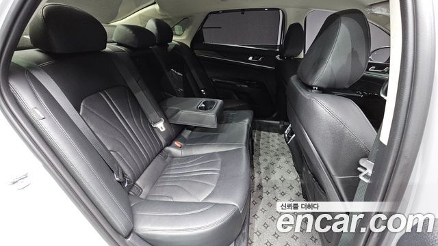 Kia K5 2024 — photo 24