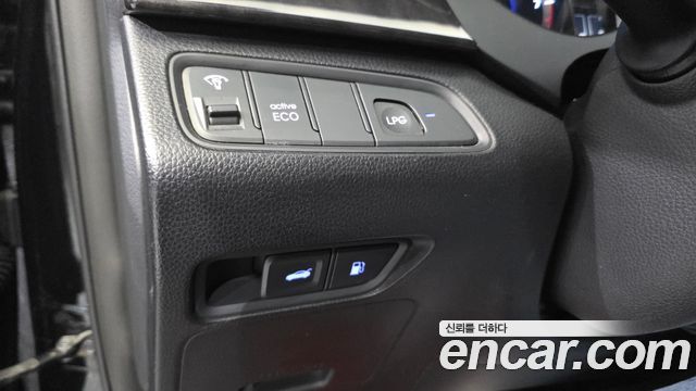 Hyundai Grandeur 2011 — photo 14