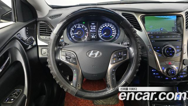 Hyundai Grandeur 2011 — photo 15