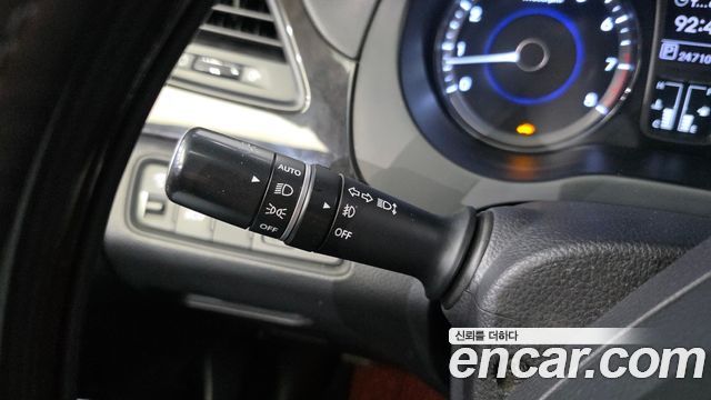 Hyundai Grandeur 2011 — photo 16