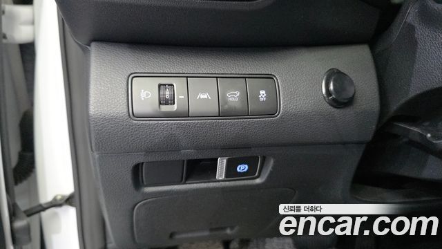 Hyundai Santafe 2023 — photo 19