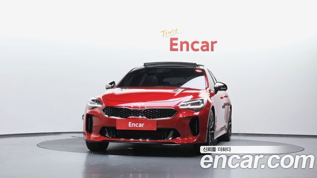 Kia Stinger 2023 — photo 3