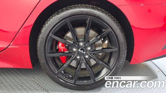 Kia Stinger 2023 — photo 7