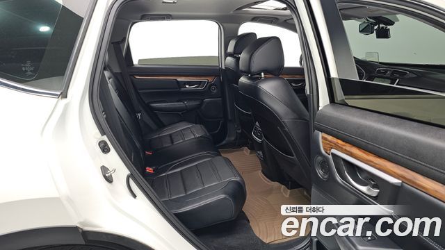 Honda CR-V 2017 — photo 18
