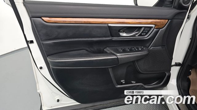 Honda CR-V 2017 — photo 14