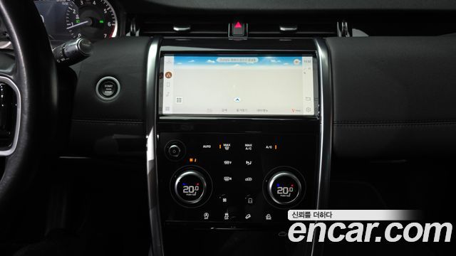 Land Rover Discovery Sport 2021 — photo 14