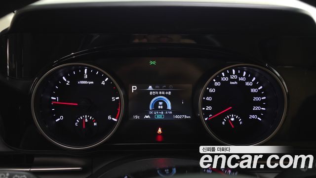Kia Canival 2021 — photo 11