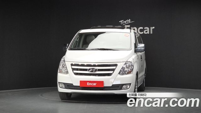 Hyundai Starex 2017 — photo 3