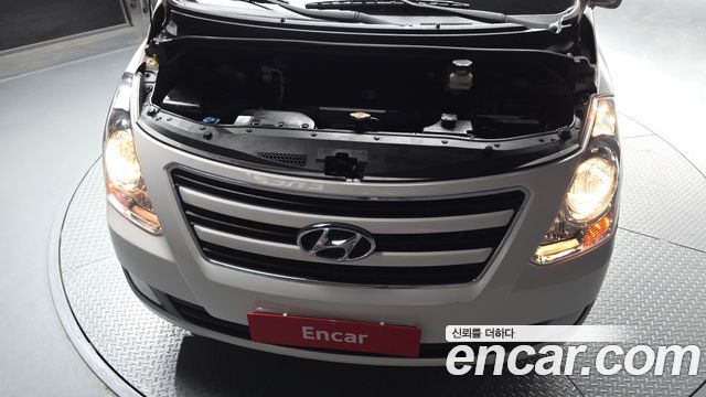 Hyundai Starex 2017 — photo 6