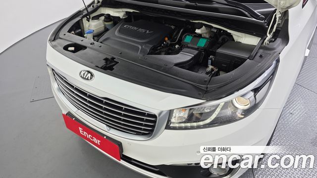 Kia Canival 2018 — photo 6