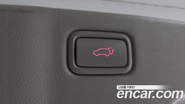 Kia Canival 2018 — photo 16