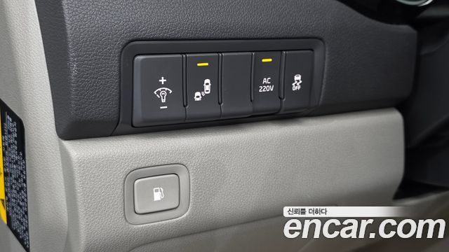 Kia Canival 2018 — photo 20