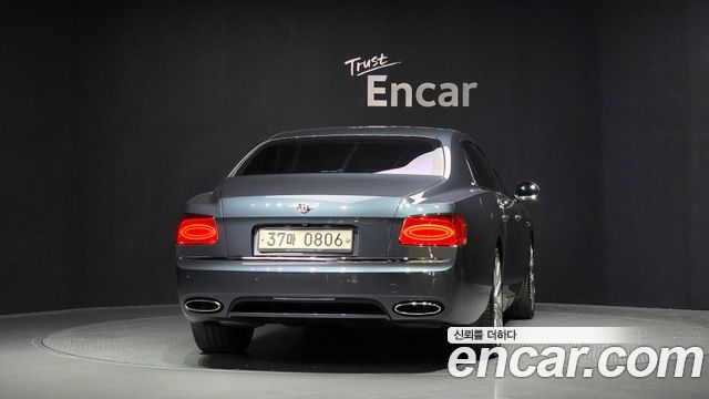 Bentley Flying Spur 2015 — photo 4