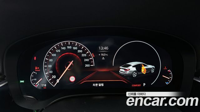BMW Gran Turismo 2019 — photo 11