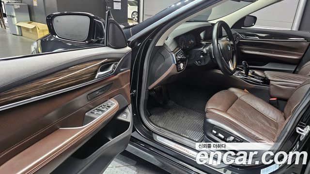 BMW Gran Turismo 2019 — photo 13