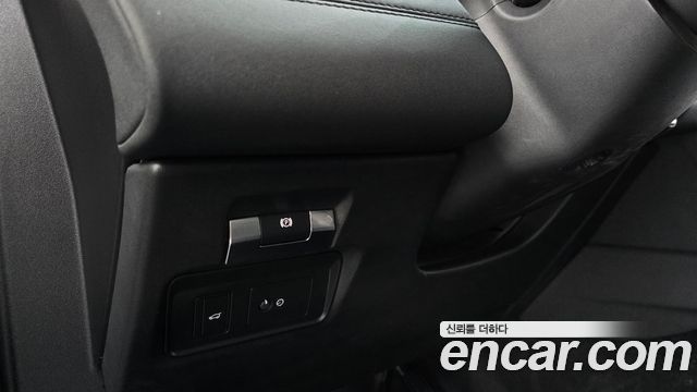 Land Rover Discovery Sport 2022 — photo 27