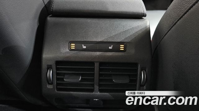 Land Rover Discovery Sport 2022 — photo 37