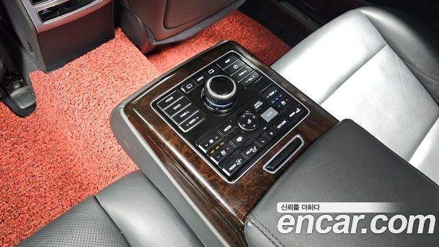 Hyundai Equus 2014 — photo 19