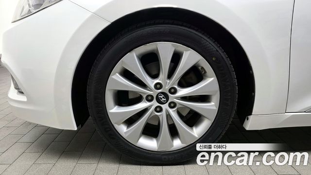 Hyundai Grandeur 2012 — photo 5