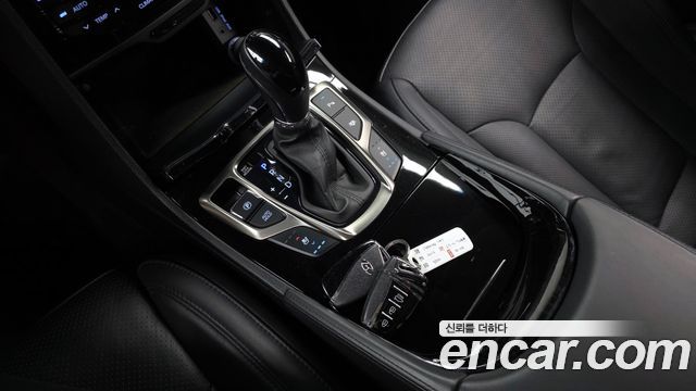 Hyundai Grandeur 2012 — photo 9
