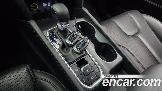 Hyundai Santafe 2020 — photo 12