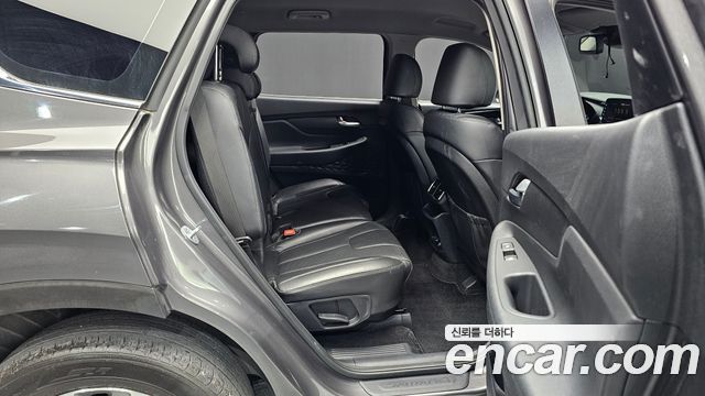 Hyundai Santafe 2020 — photo 18
