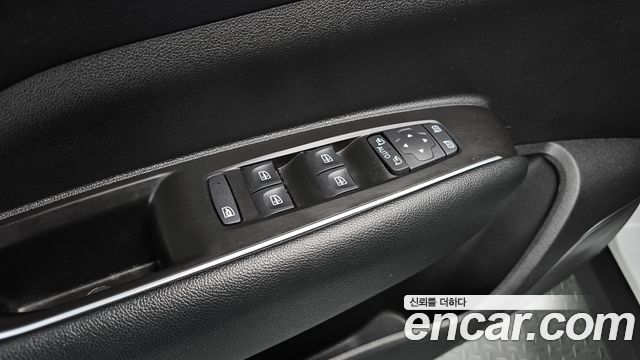 Renault Korea QM6 2022 — photo 17