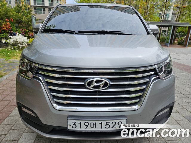 Hyundai Starex 2020 — photo 2