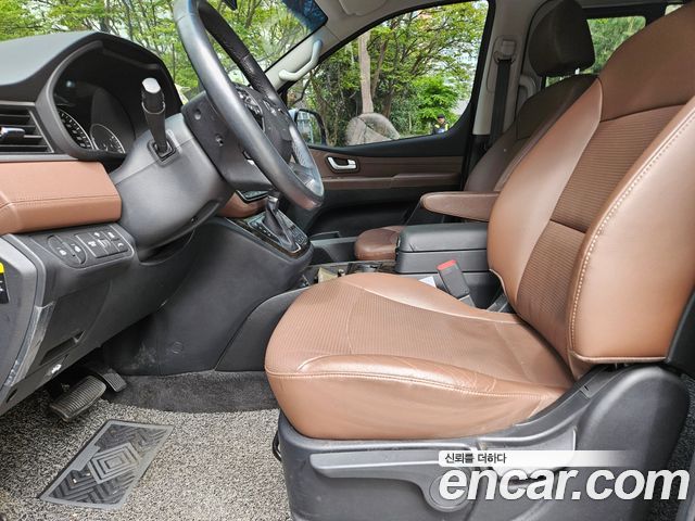 Hyundai Starex 2020 — photo 8