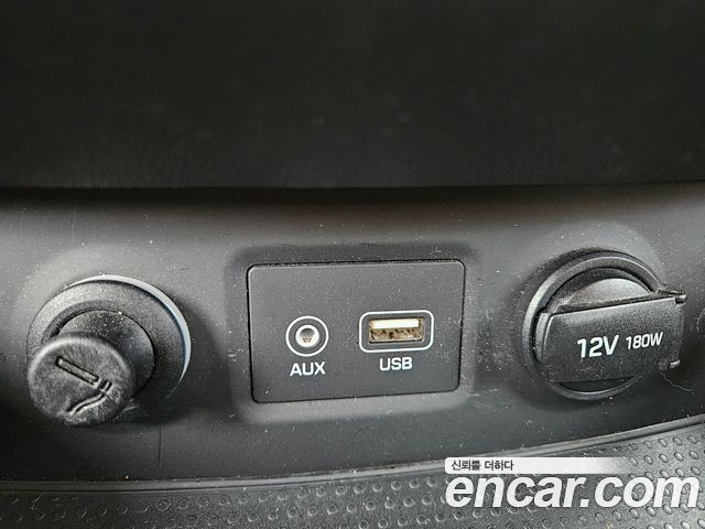 Hyundai Starex 2020 — photo 16
