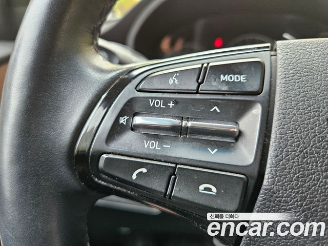 Hyundai Starex 2020 — photo 19