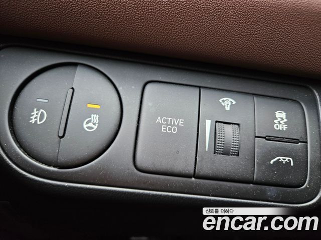 Hyundai Starex 2020 — photo 20