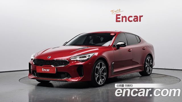 Kia Stinger 2018 — photo 1
