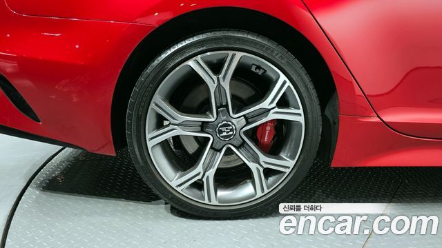 Kia Stinger 2018 — photo 5
