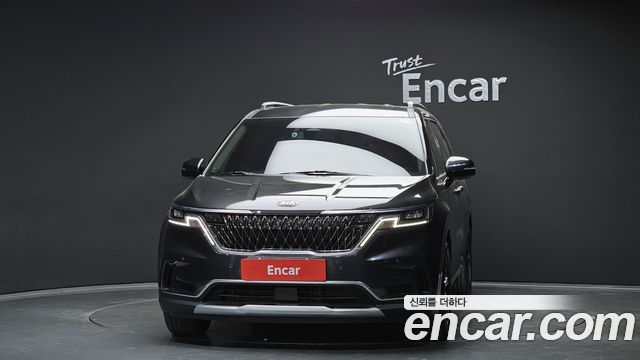 Kia Canival 2021 — photo 3