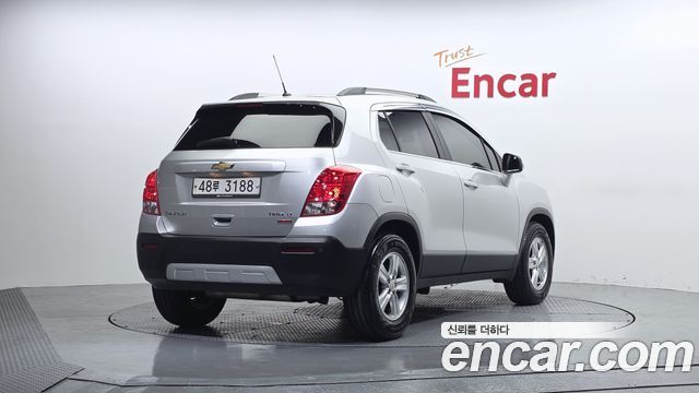 Chevrolet Korea Trax 2014 — photo 2