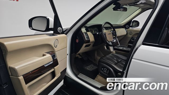 Land Rover Range Rover 2016 — photo 13