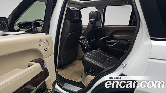 Land Rover Range Rover 2016 — photo 17
