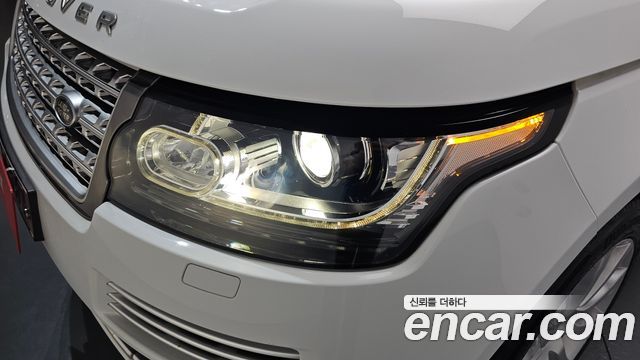 Land Rover Range Rover 2016 — photo 8