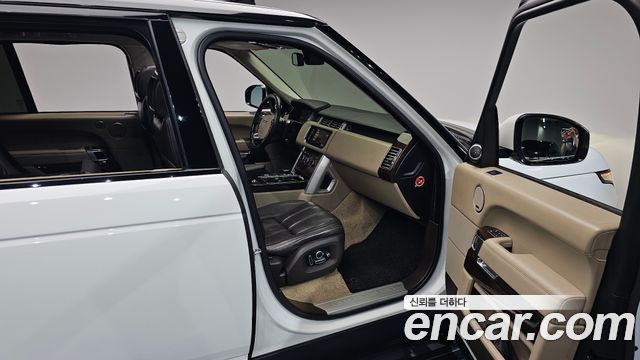 Land Rover Range Rover 2016 — photo 16