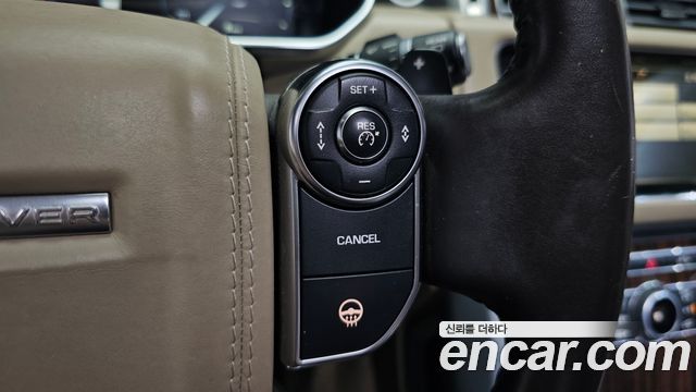 Land Rover Range Rover 2016 — photo 33