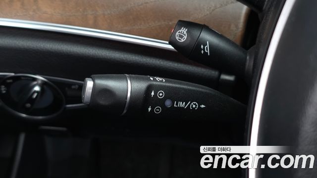 Mercedes-Benz E-Class 2018 — photo 18