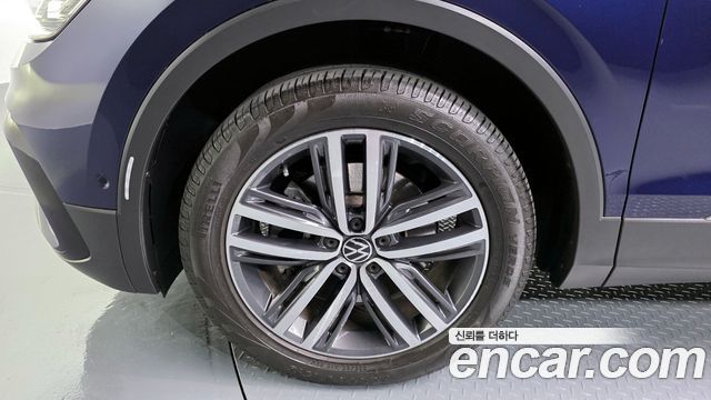 Volkswagen Tiguan 2023 — photo 5