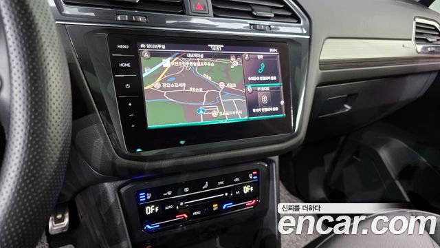 Volkswagen Tiguan 2023 — photo 21