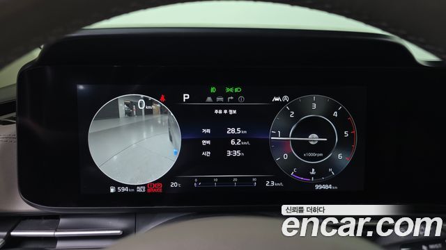 Kia Canival 2021 — photo 11