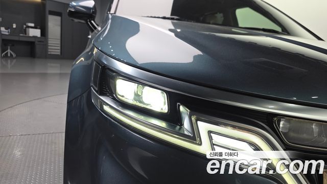 Kia Canival 2021 — photo 8